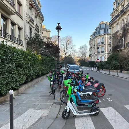 Le Luxe Au Pied Du Parc Monceau Lejlighed *