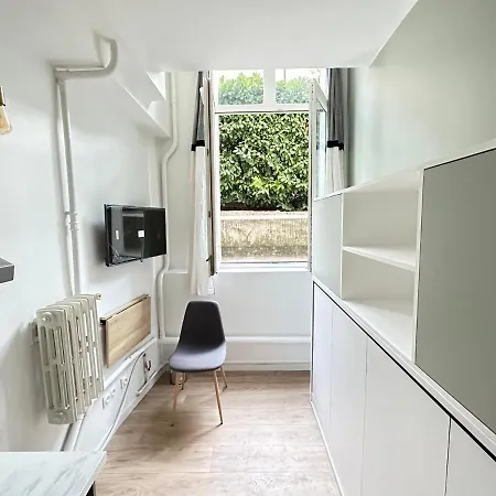 Le Luxe Au Pied Du Parc Monceau Paris